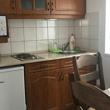 بيت للعطل Farkas Rezi